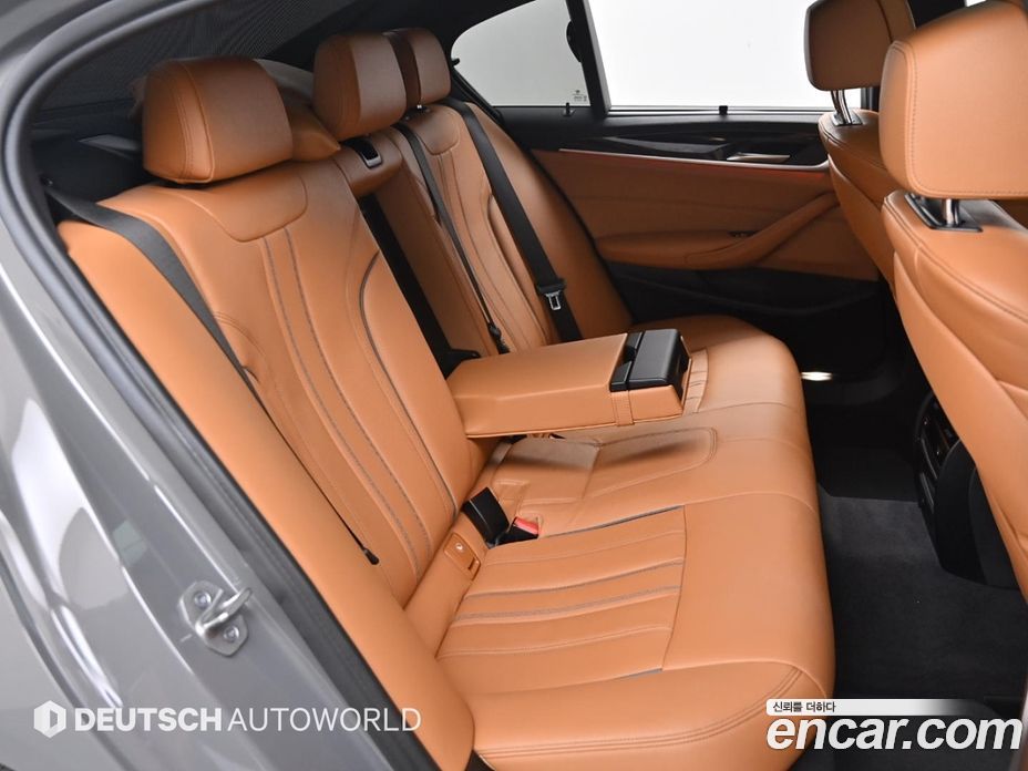 BMW 5-Series i520 M Sport