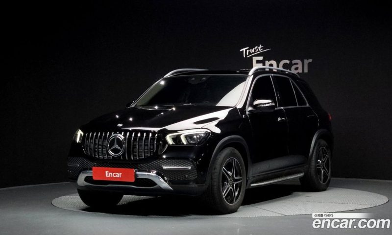 Mercedes Benz GLE-Class GLE300d 4MATIC