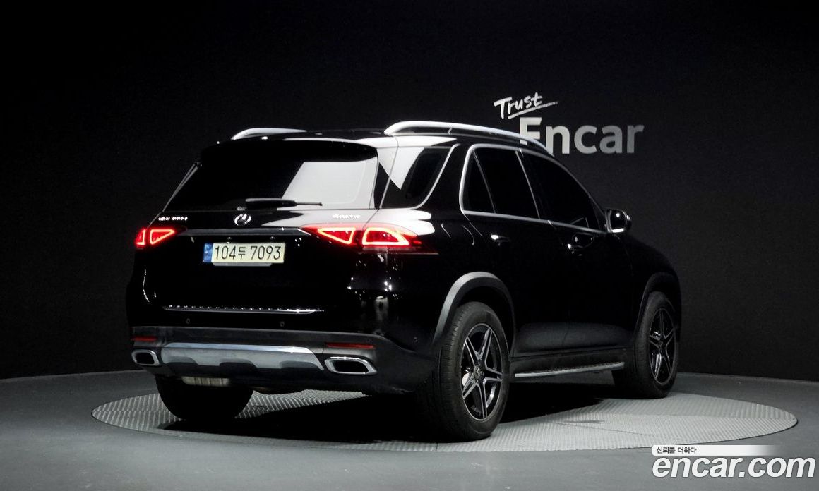 Mercedes Benz GLE-Class GLE300d 4MATIC