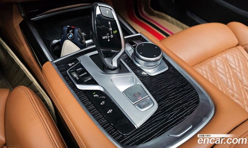 BMW 7-Series 730D xDrive M Sport