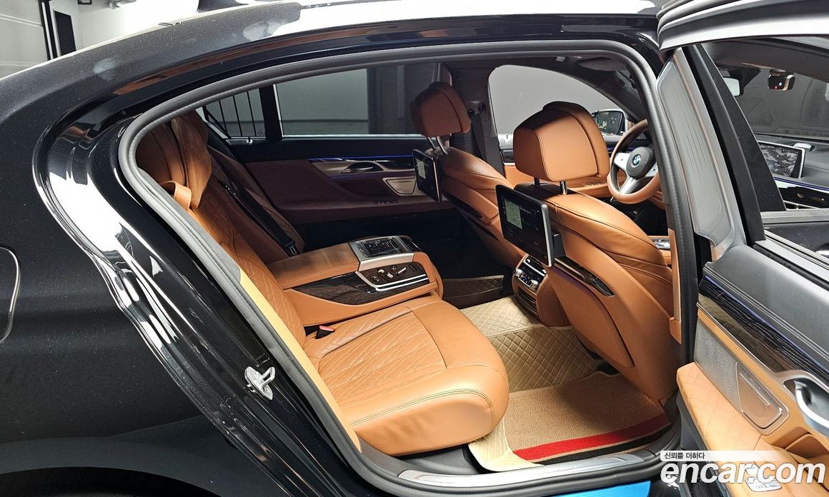 BMW 7-Series 730D xDrive M Sport