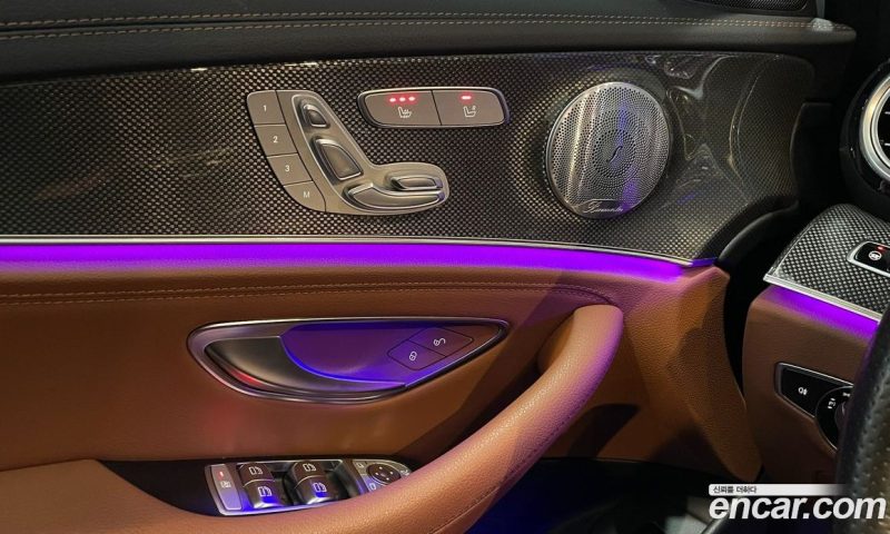 Mercedes Benz E-Class E350 4MATIC AMG Line