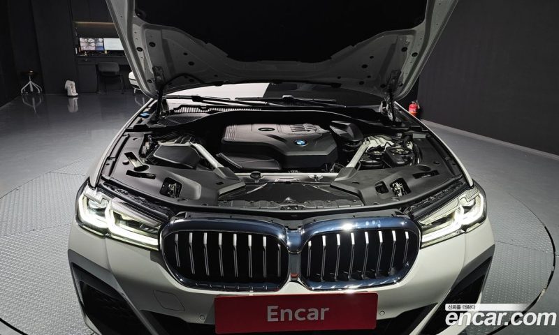 BMW 5-Series i530 M Sport Package