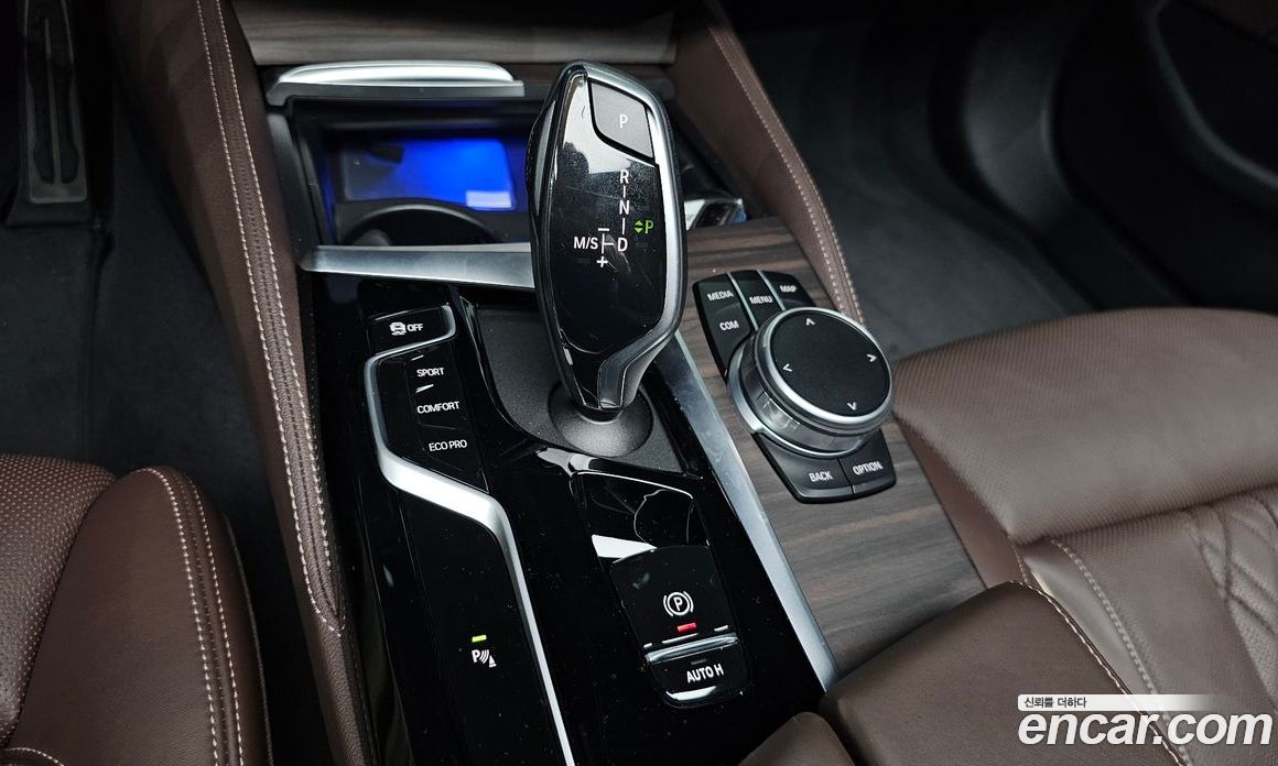 BMW 5-Series i530 M Sport Package