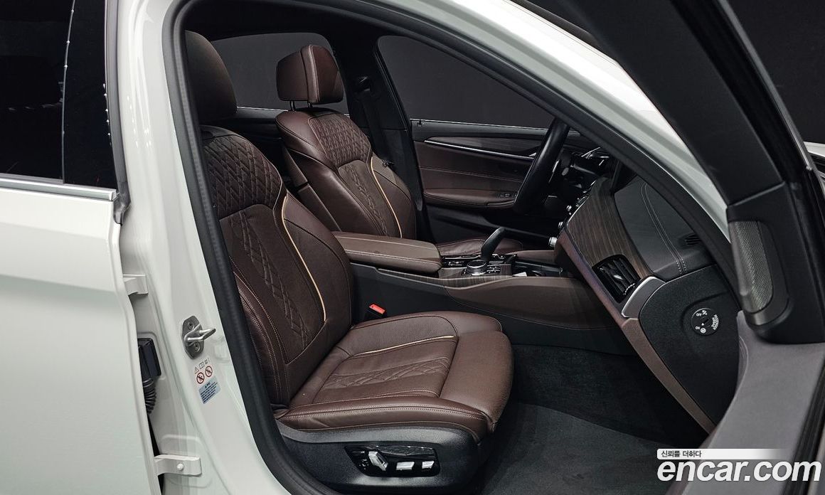 BMW 5-Series i530 M Sport Package