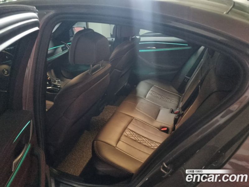 BMW 5-Series 523D M Sport