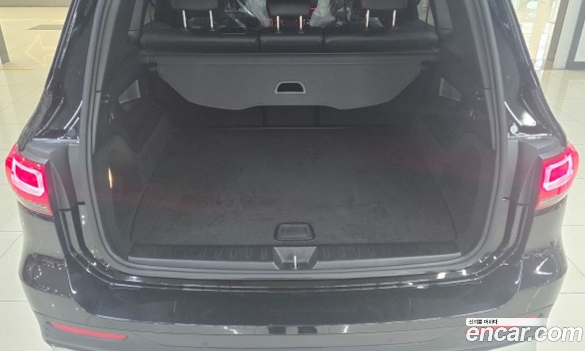 Mercedes Benz GLB-Class AMG GLB35 4MATIC