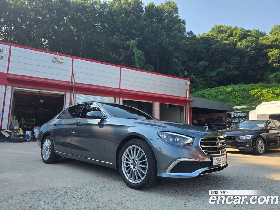 Mercedes Benz E-Class E250 Exclusive