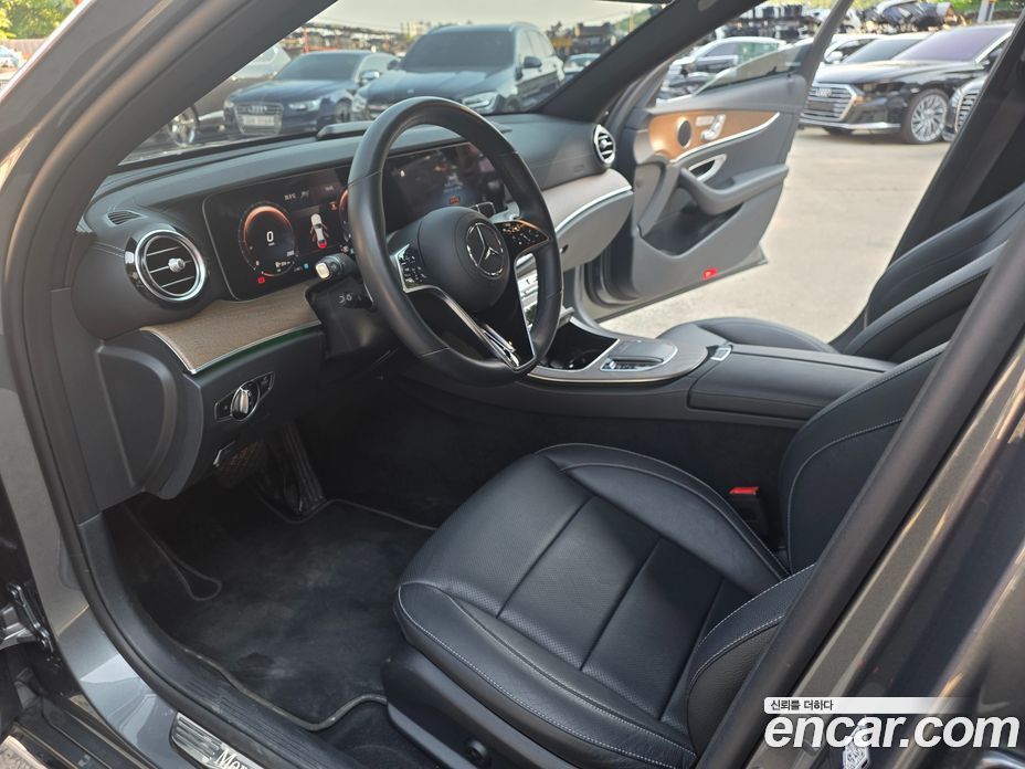 Mercedes Benz E-Class E250 Exclusive