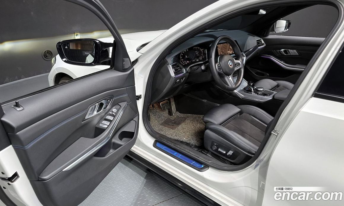 BMW 3-Series i320 M Sport