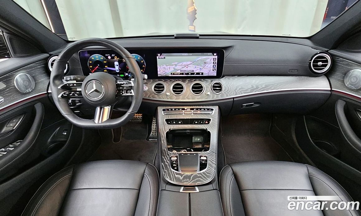 Mercedes Benz E-Class E350 4MATIC AMG Line