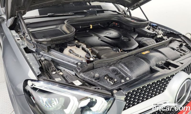 Mercedes Benz GLE-Class GLE400d 4MATIC Coupe