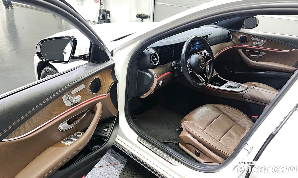 Mercedes Benz E-Class E250 Exclusive