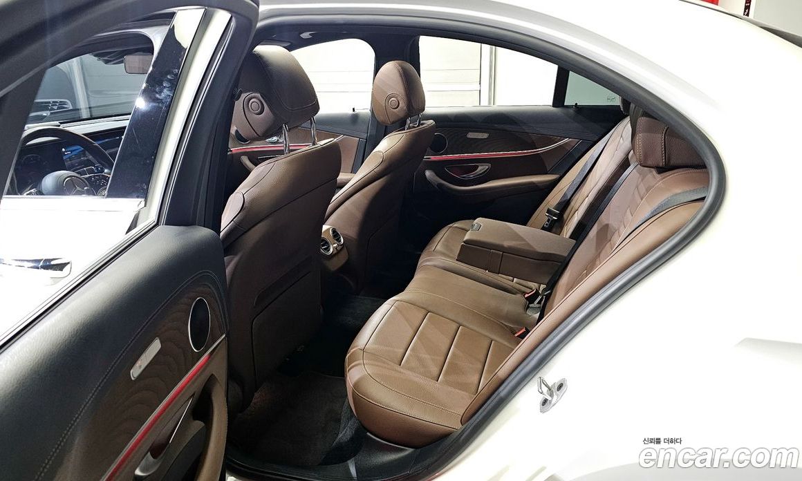 Mercedes Benz E-Class E250 Exclusive