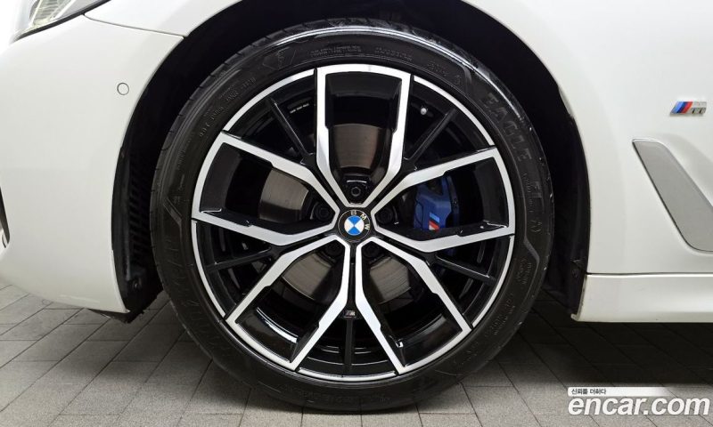 BMW 5-Series i530 M Sport Package