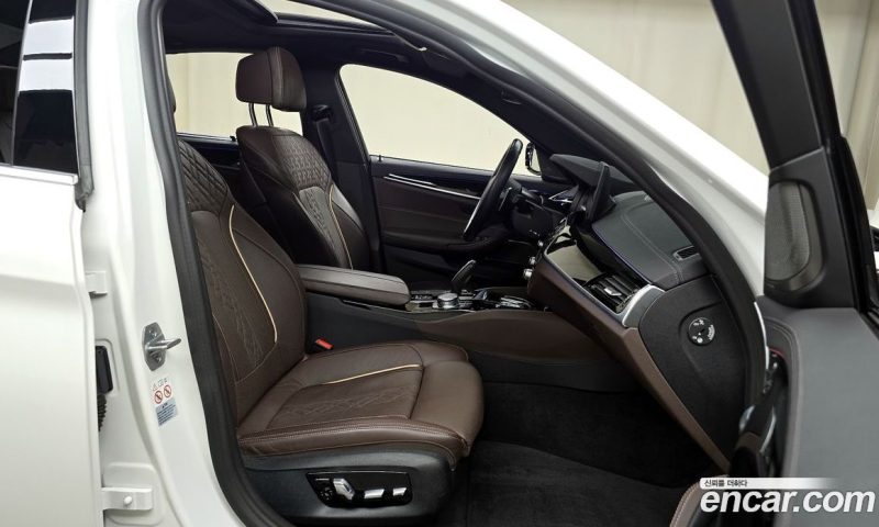 BMW 5-Series i530 M Sport Package