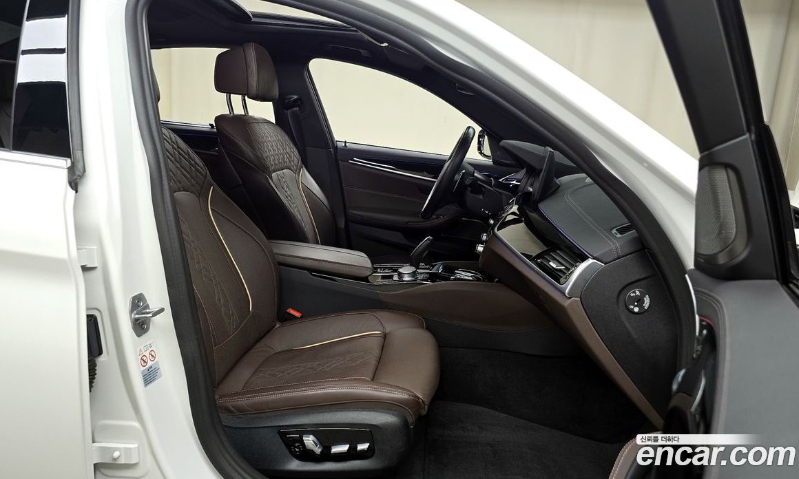 BMW 5-Series i530 M Sport Package