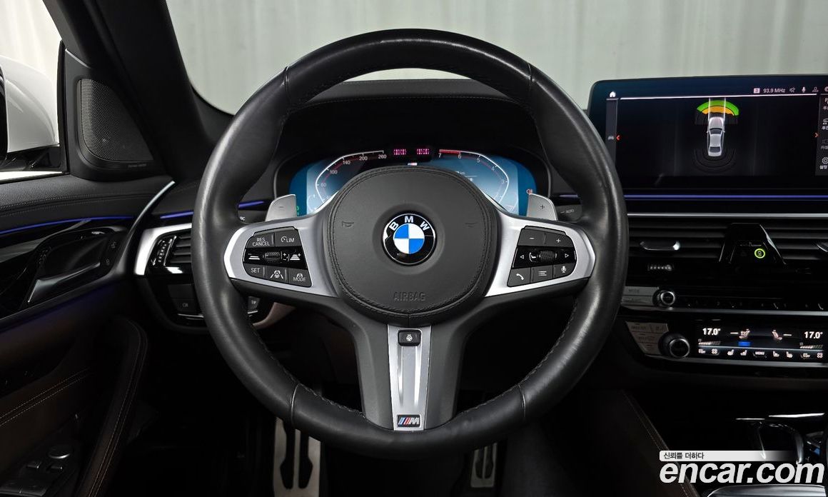 BMW 5-Series i530 M Sport Package