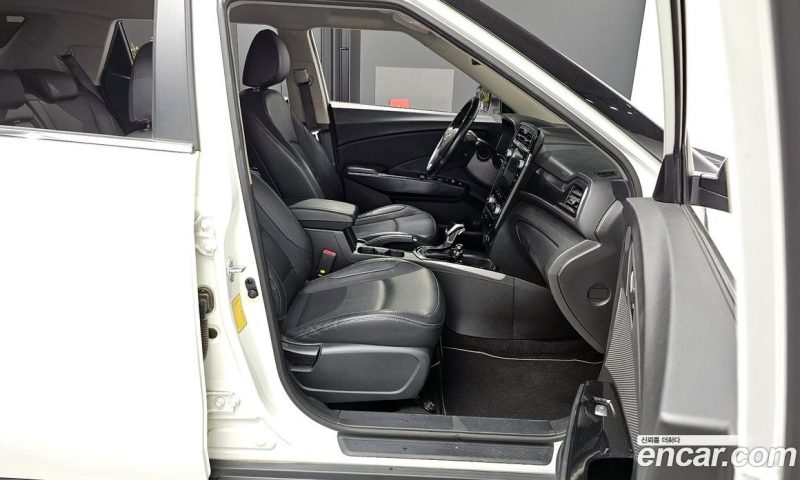 SsangYong Tivoli 1.5 A1 2WD