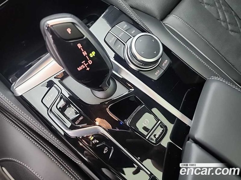 BMW 5-Series i530 M Sport Package