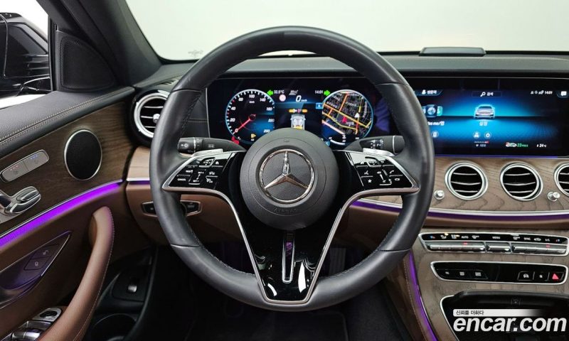 Mercedes Benz E-Class E250 Exclusive