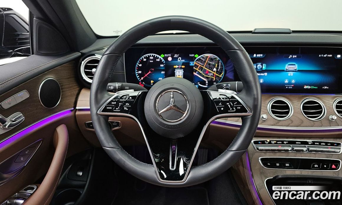 Mercedes Benz E-Class E250 Exclusive