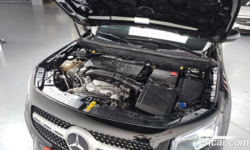 Mercedes Benz GLB-Class GLB250 4MATIC