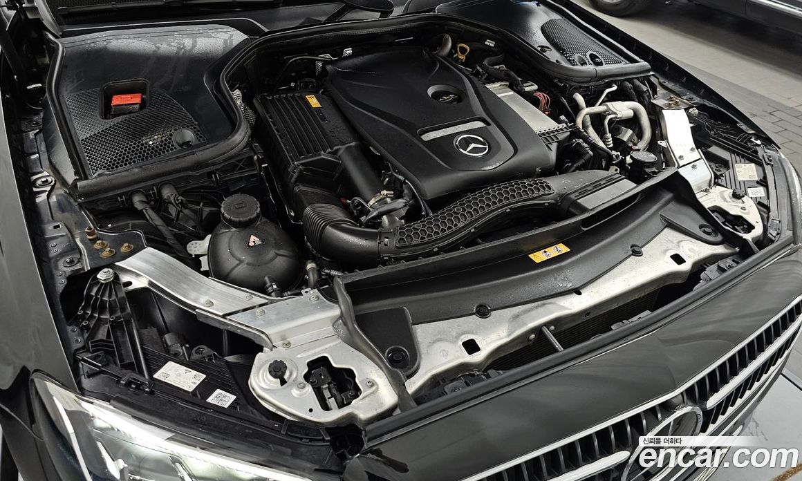 Mercedes Benz E-Class E250 Avantgarde