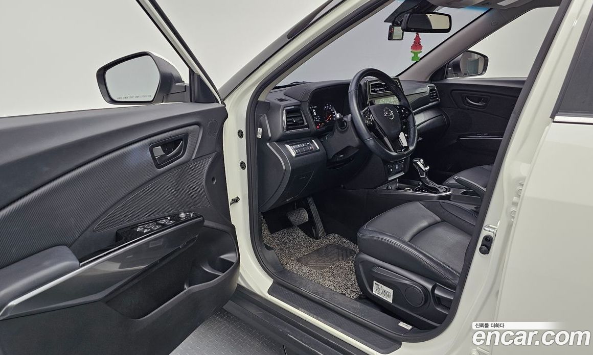 SsangYong Tivoli Gasoline 1.5 2WD