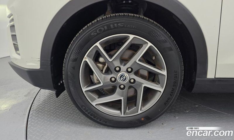 SsangYong Tivoli Gasoline 1.5 2WD