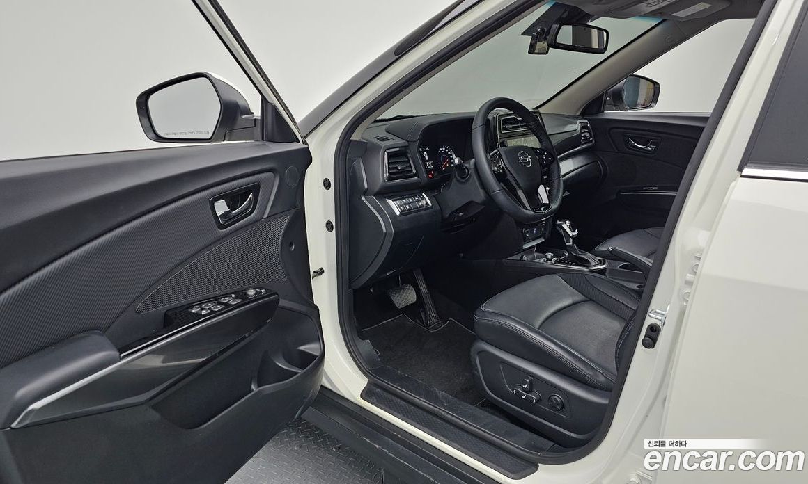 SsangYong Tivoli Gasoline 1.5 2WD