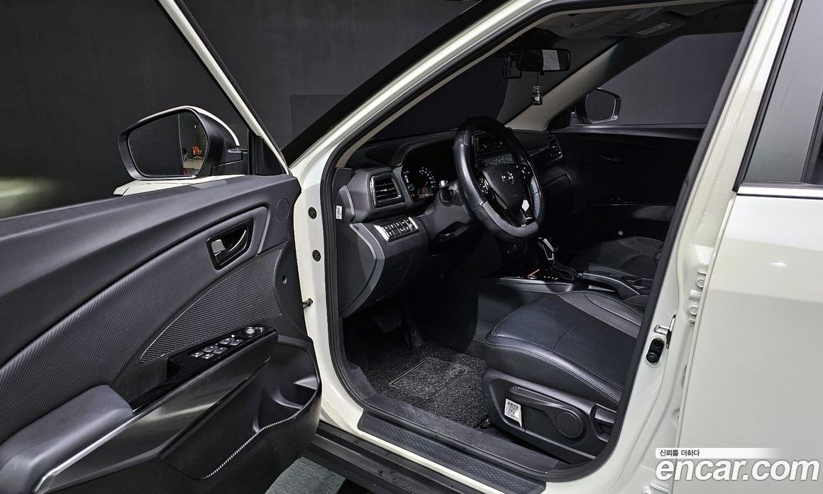 SsangYong Tivoli Gasoline 1.5 2WD