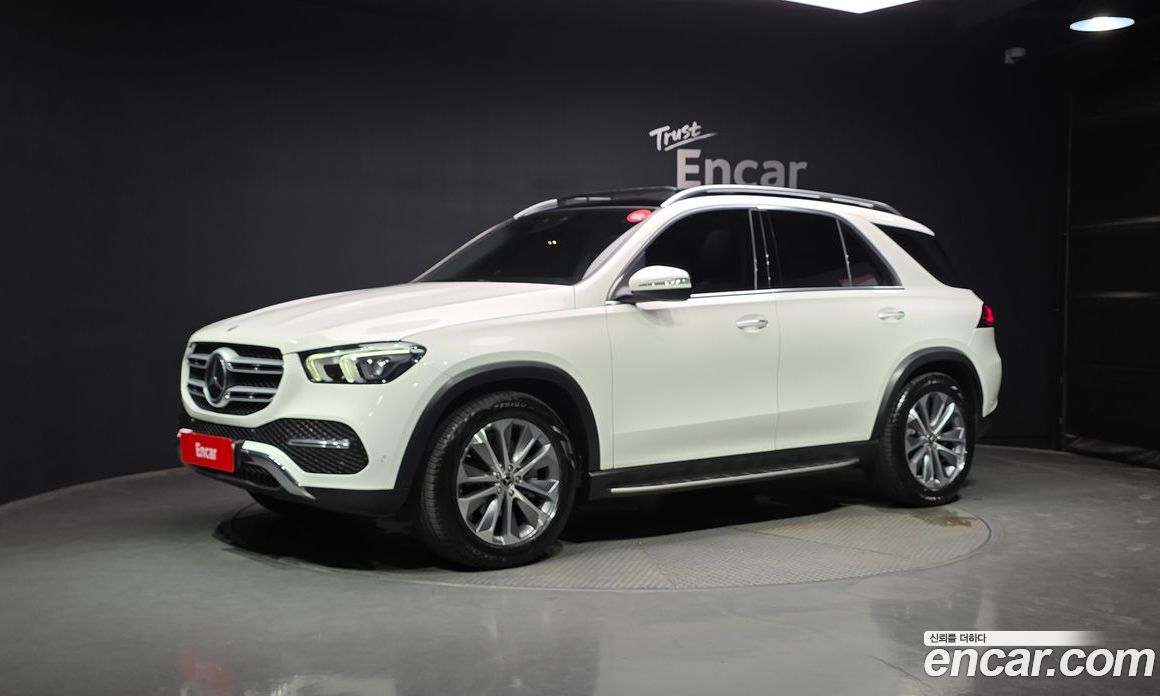 Mercedes Benz GLE-Class GLE300d 4MATIC