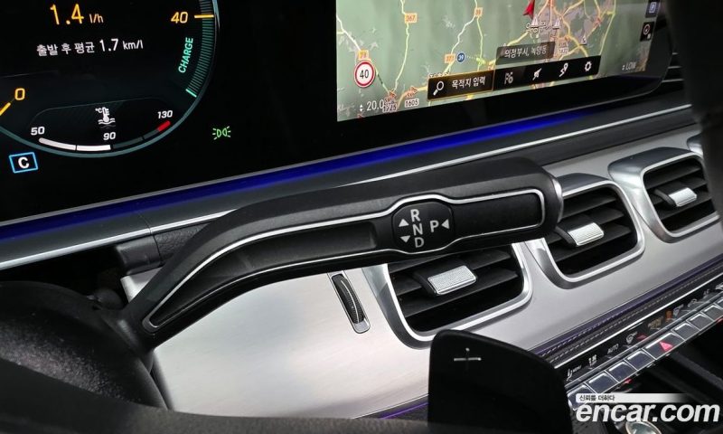 Mercedes Benz GLE-Class GLE300d 4MATIC