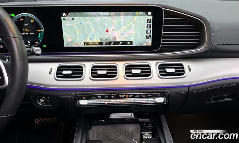 Mercedes Benz GLE-Class GLE300d 4MATIC