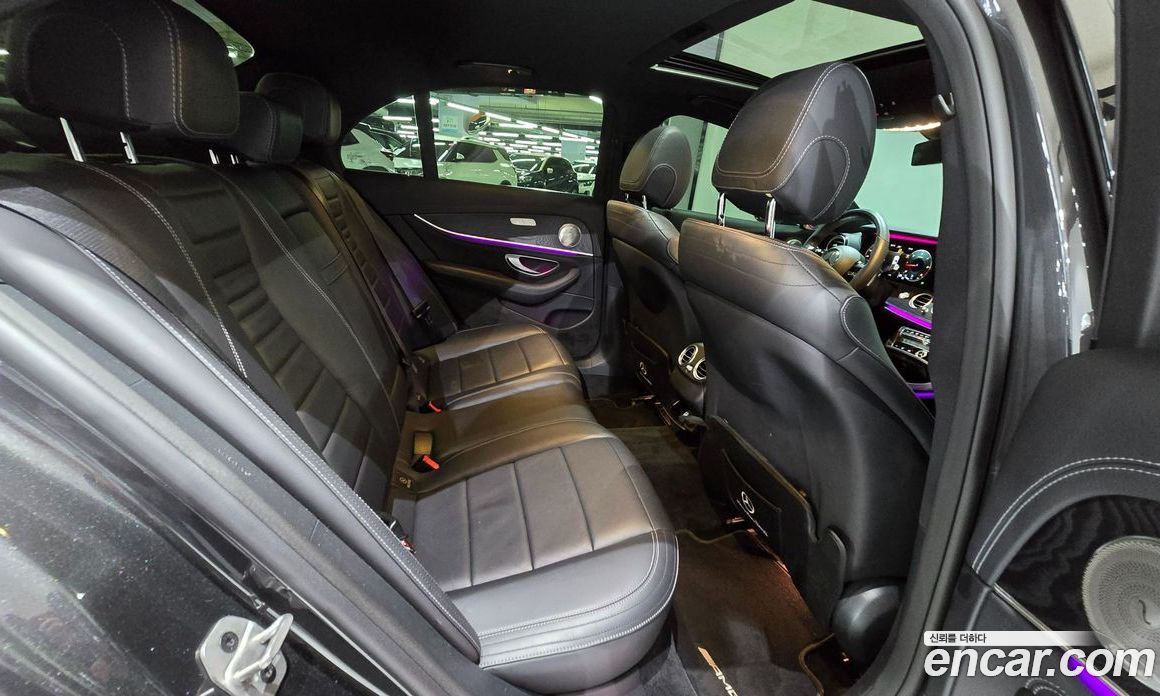 Mercedes Benz E-Class E220d 4MATIC AMG Line