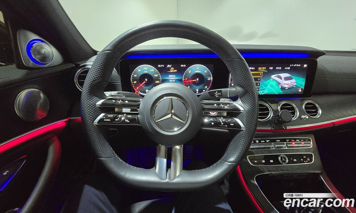 Mercedes Benz E-Class E220d 4MATIC AMG Line
