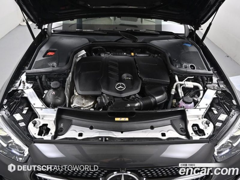 Mercedes Benz E-Class E220d 4MATIC AMG Line