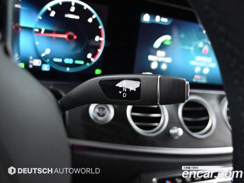 Mercedes Benz E-Class E220d 4MATIC AMG Line