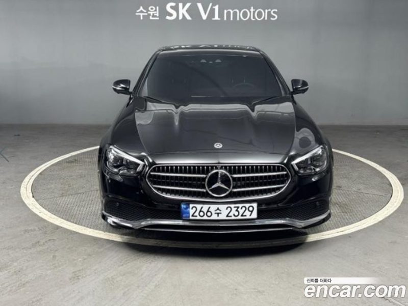 Mercedes Benz E-Class E350 4MATIC Avantgarde
