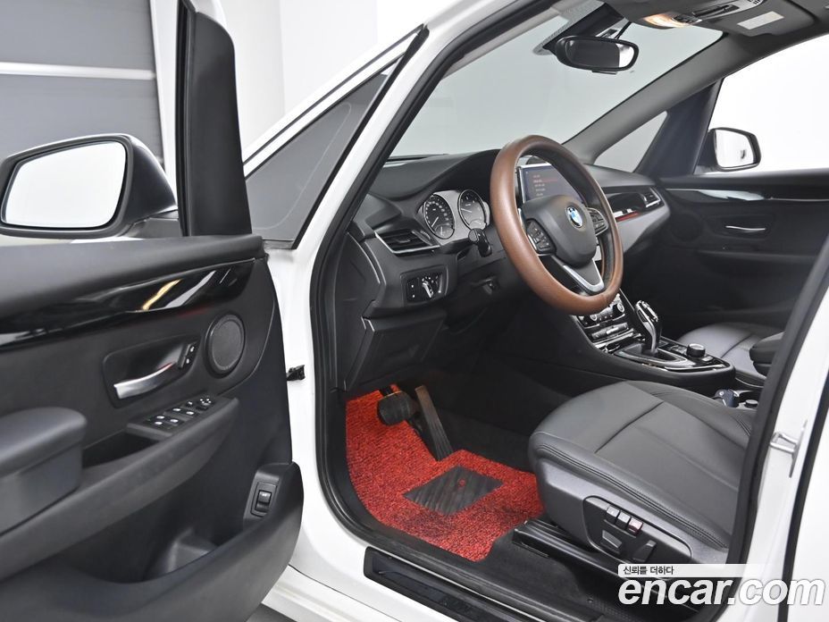 BMW 2-Series Advantage