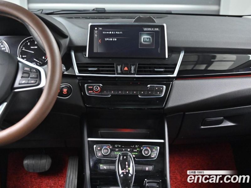 BMW 2-Series Advantage