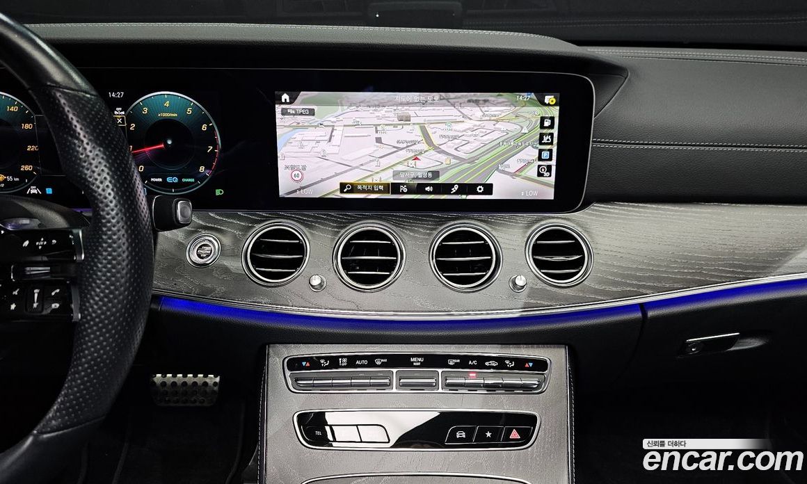 Mercedes Benz E-Class E350 4MATIC AMG Line