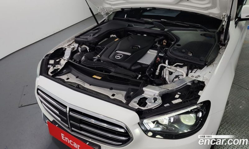Mercedes Benz E-Class E250 Exclusive