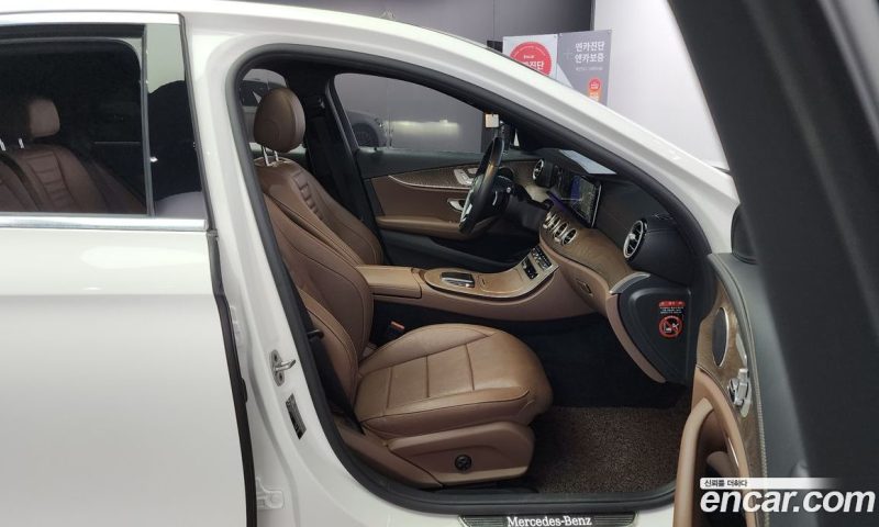 Mercedes Benz E-Class E250 Exclusive