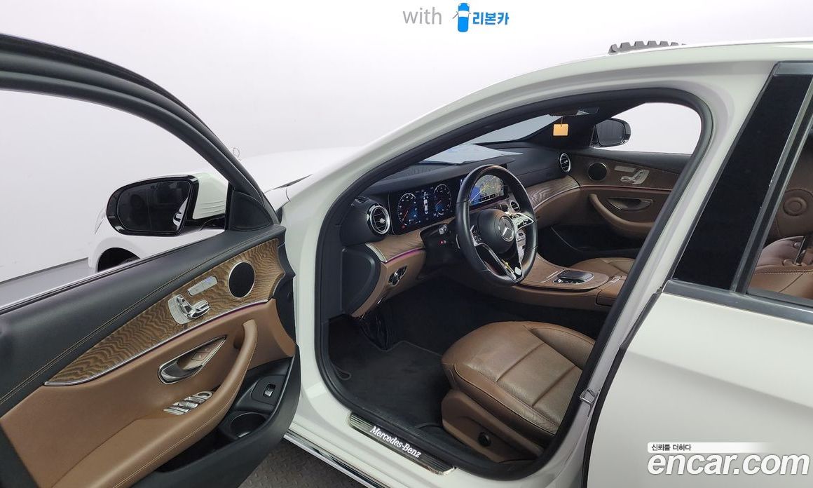 Mercedes Benz E-Class E250 Exclusive