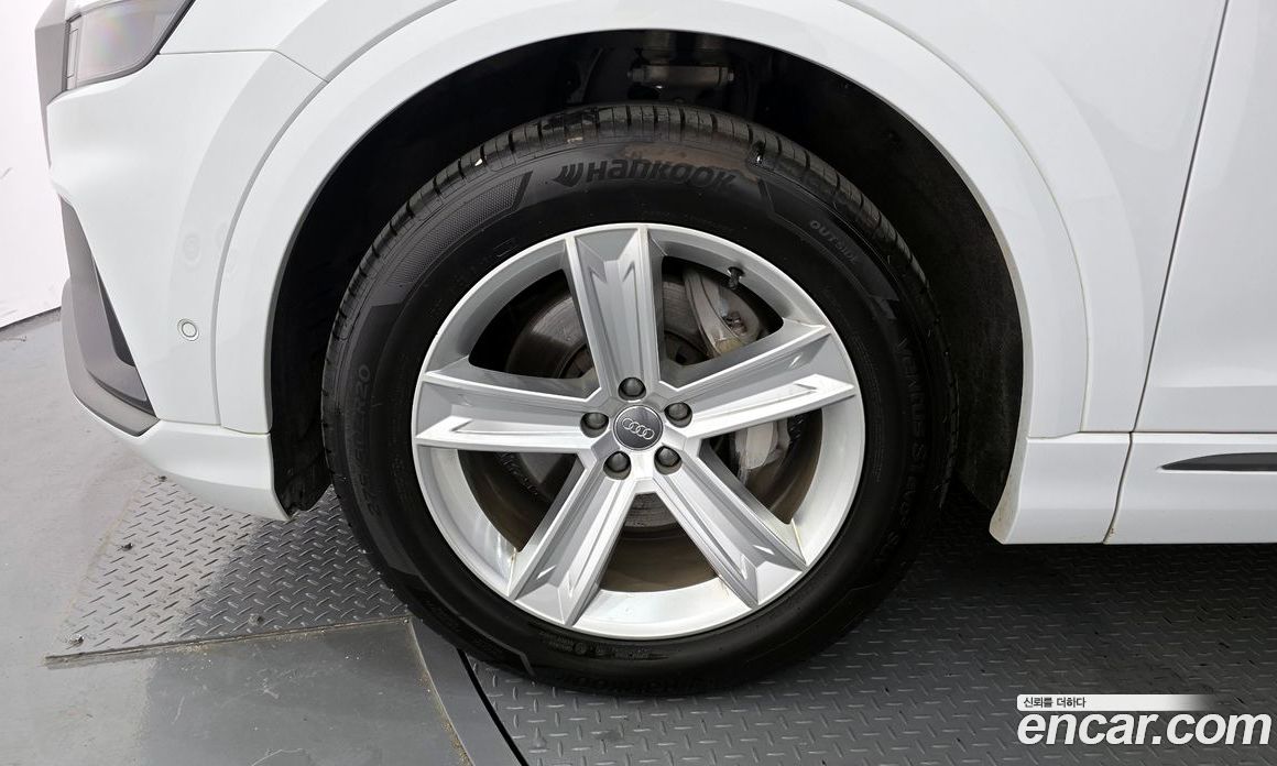 Audi Q8 45 TDI Quattro Premium