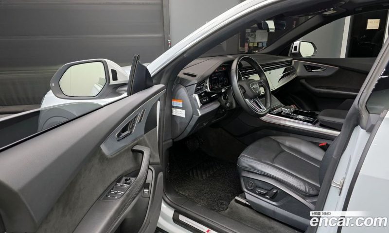 Audi Q8 45 TDI Quattro Premium