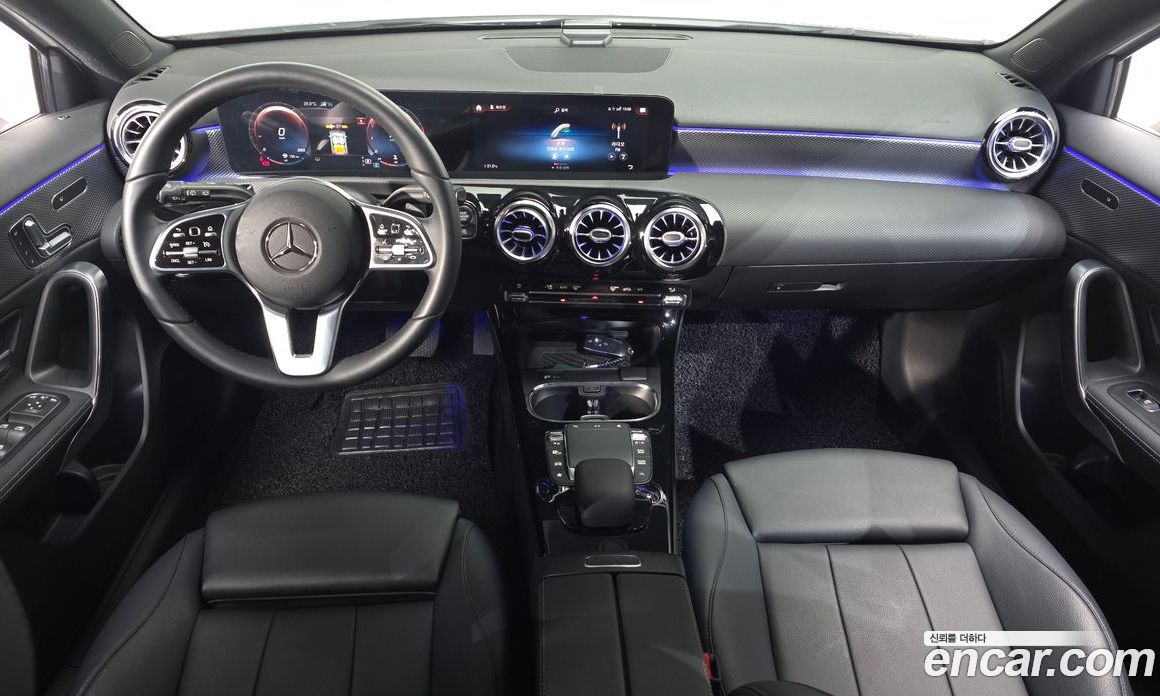 Mercedes Benz A-Class A220 Hatchback