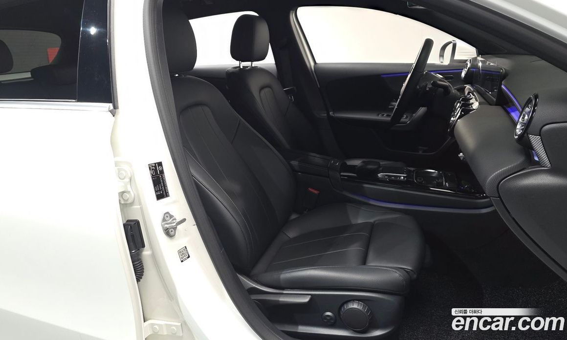 Mercedes Benz A-Class A220 Hatchback